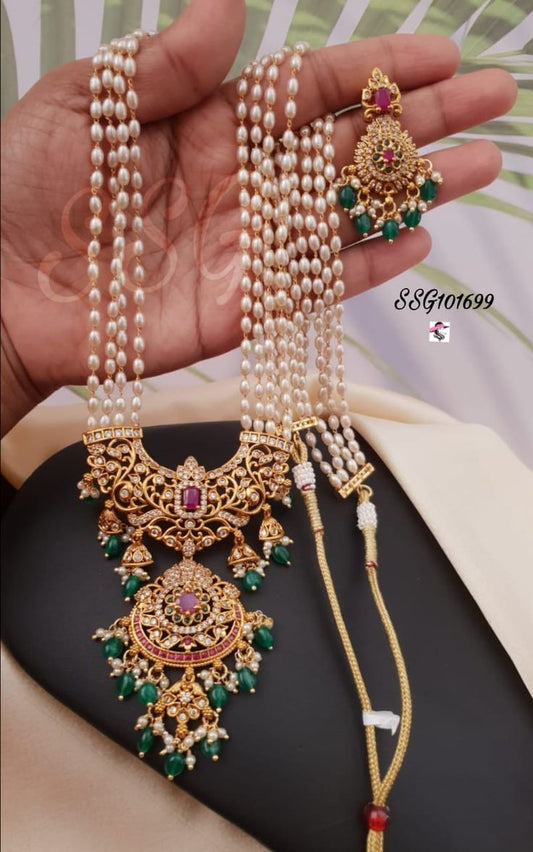 The Real kemp Necklace With Beauty Look